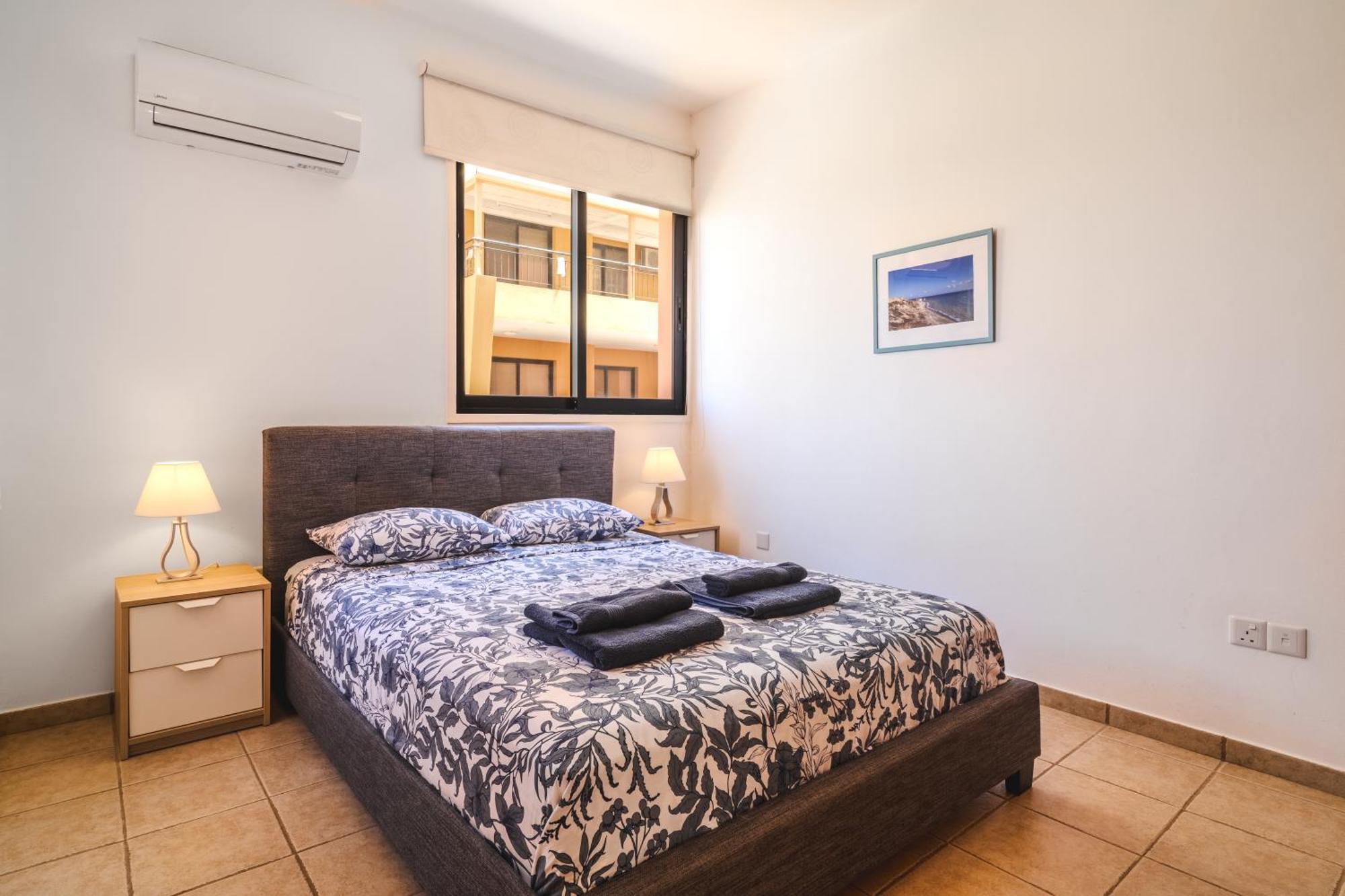 לרנקה Isabella One Bedroom מראה חיצוני תמונה